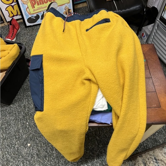 Air Jordan Mountainside Fleece Pants Pollen Yellow Mens - Picture 3 of 5